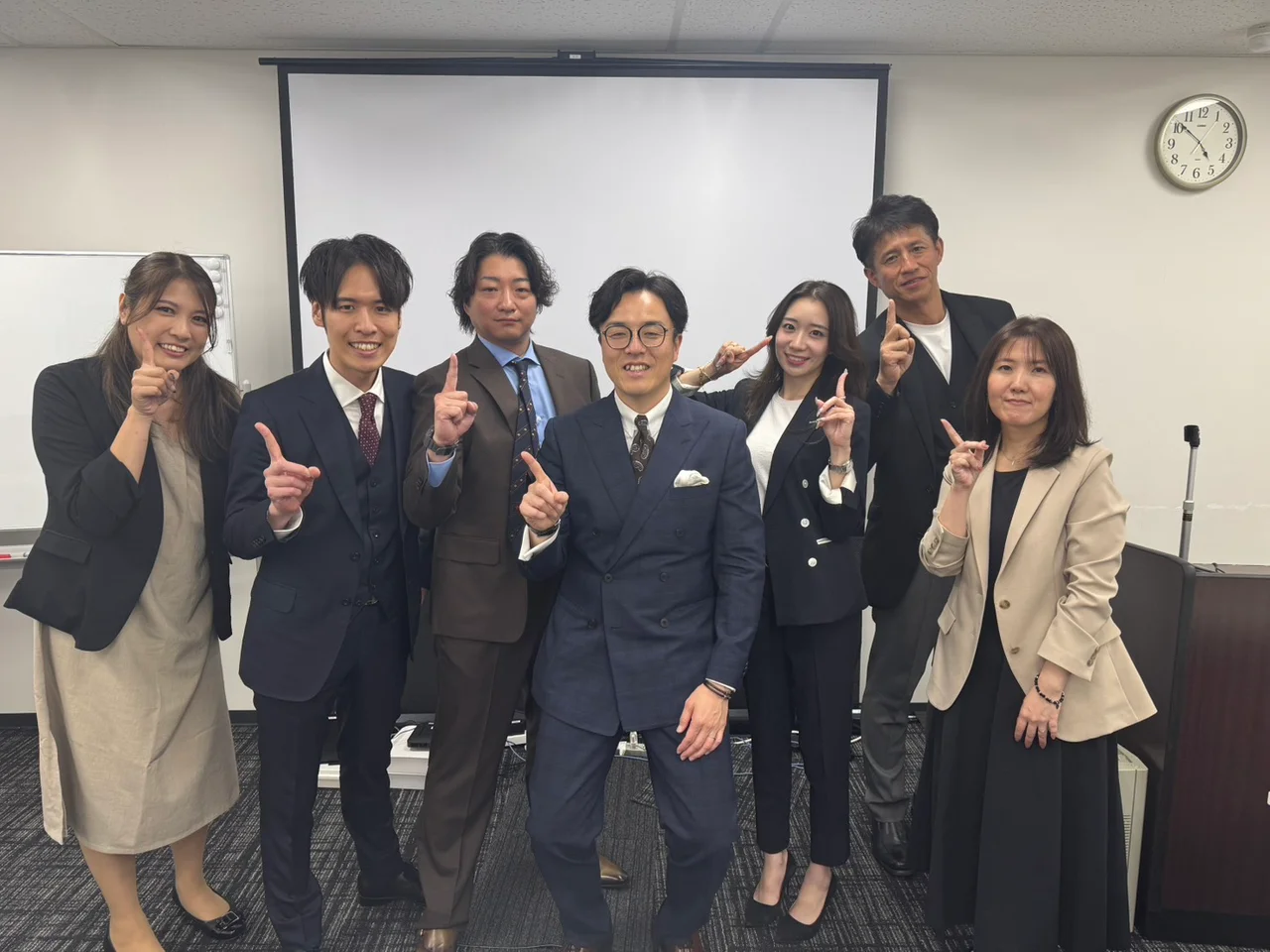 アイオネストのメンバー